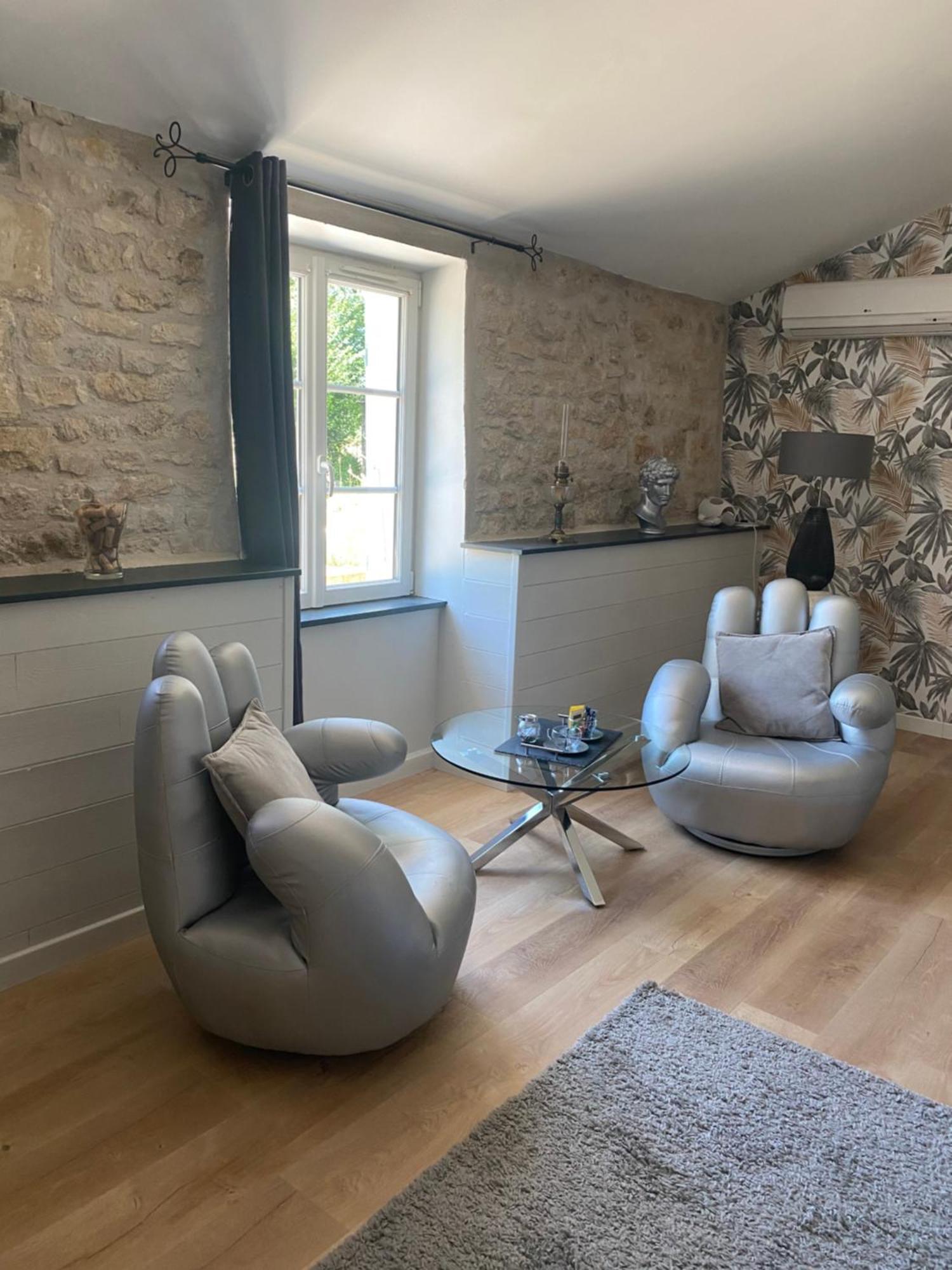 Bed and Breakfast La Chaumeauniere Aigrefeuille-dʼAunis Exterior foto