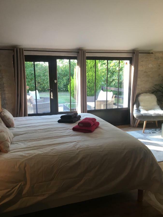 Bed and Breakfast La Chaumeauniere Aigrefeuille-dʼAunis Exterior foto