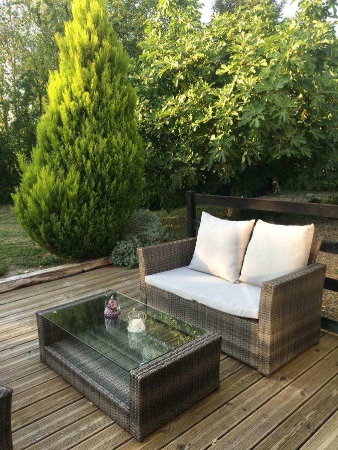 Bed and Breakfast La Chaumeauniere Aigrefeuille-dʼAunis Exterior foto